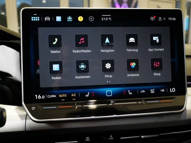 Volkswagen Golf 1.5 eTSI DSG Golf VIII Life