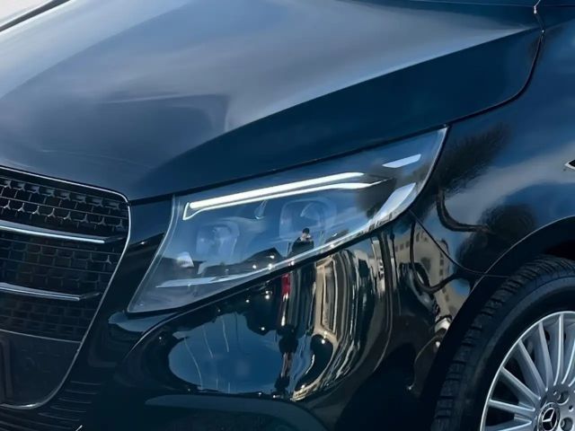 Mercedes-Benz V 220 Style