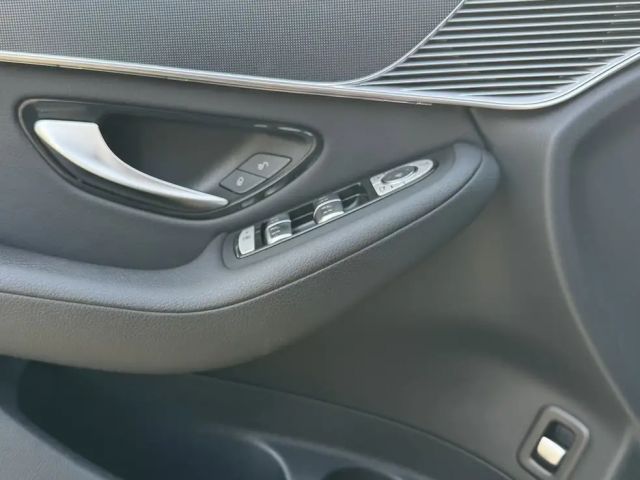 Mercedes-Benz EQC 400 4MATIC