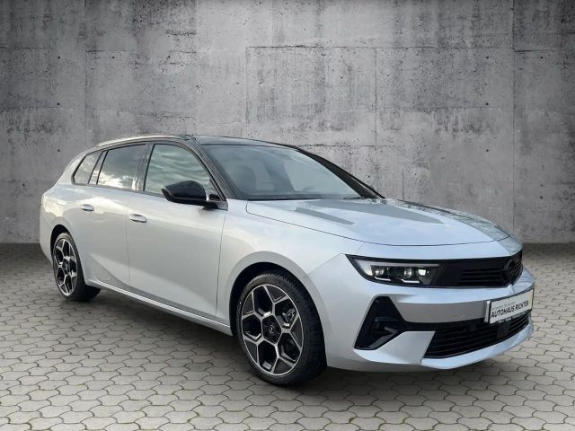 Opel Astra Sports Tourer Ultimate