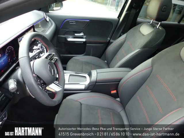 Mercedes-Benz GLA 200 AMG Line