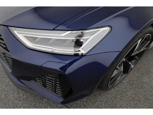 Audi RS6 Avant Quattro