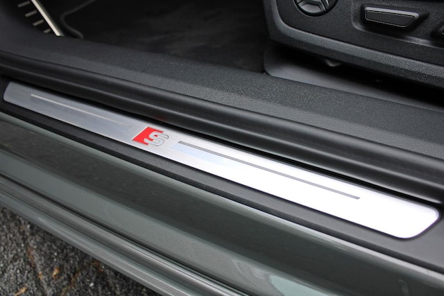 Audi S6 Quattro Sedan