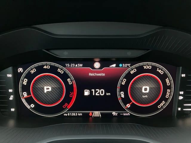 Skoda Karoq 2.0 TSI 4x4 Sportline