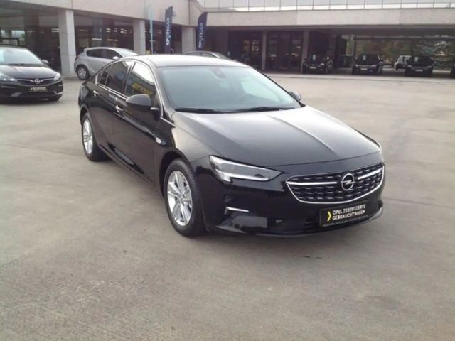 Opel Insignia 2.0 CDTI Elegance