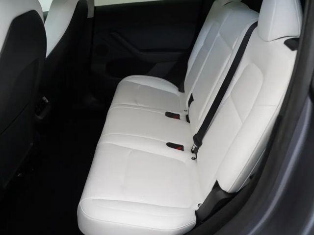 Tesla Model Y Performance