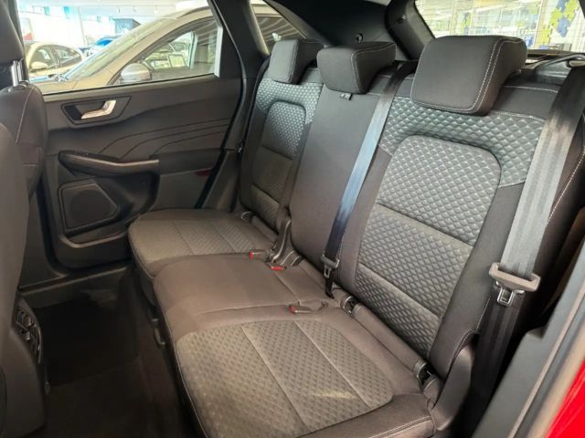 Ford Kuga Cool & Connect