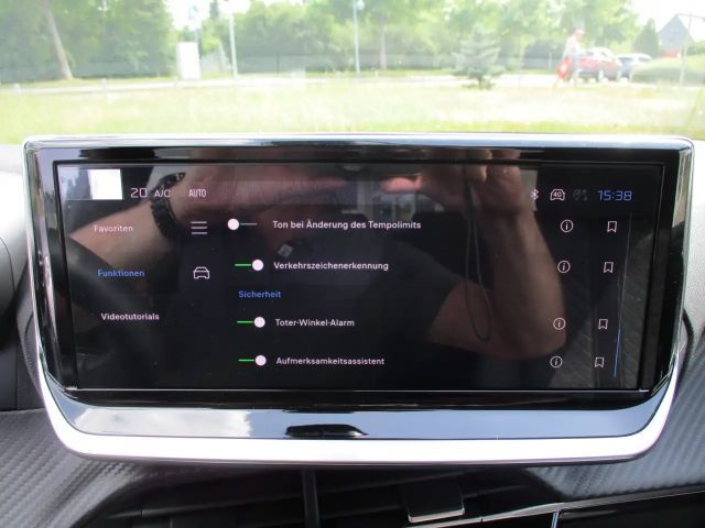 Peugeot 208 Allure Pack