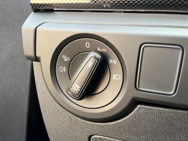 Volkswagen T-Cross 1.5 TSI DSG IQ.Drive R-Line