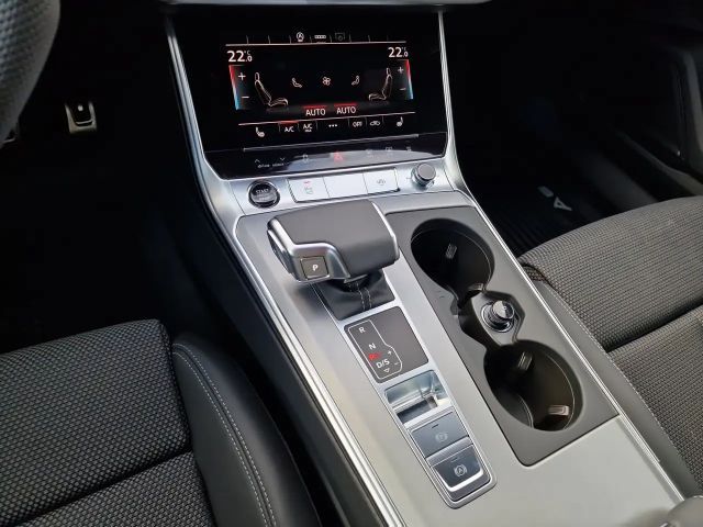 Audi A6 40 TDI Avant Quattro S-Line