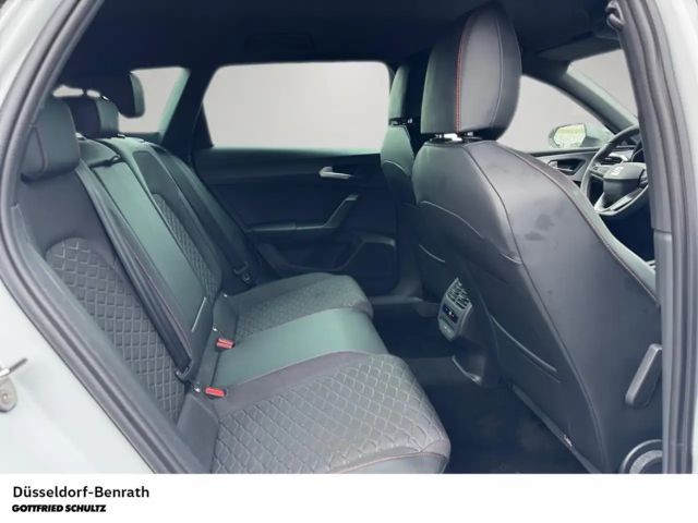 Seat Leon 1.5 eTSI DSG FR-lijn Sportstourer