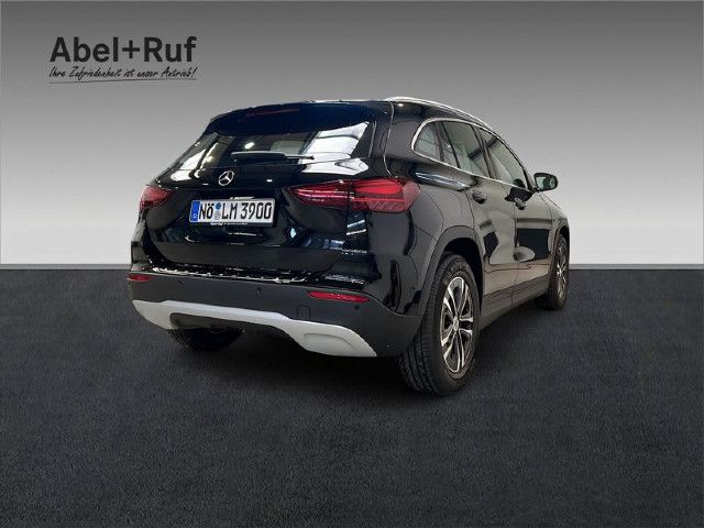 Mercedes-Benz GLA 200 GLA 200 d