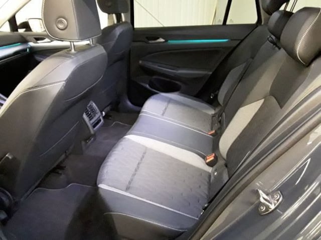 Volkswagen Golf 1.5 eTSI DSG Golf VIII Variant