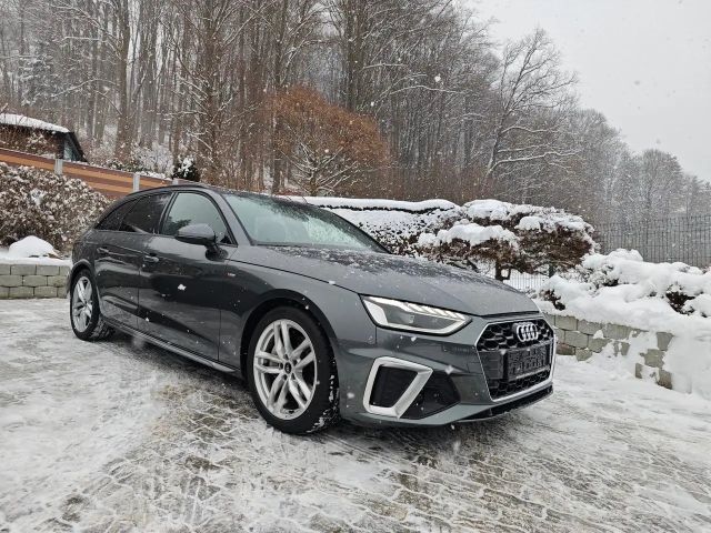 Audi A4 40 TDI Avant Quattro S-Line S-Tronic