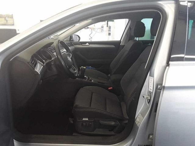 Volkswagen Passat 1.5 TSI Business Variant