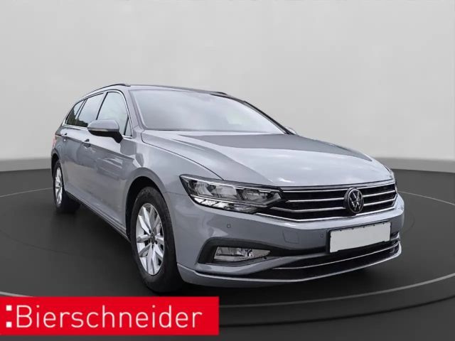Volkswagen Passat 1.5 TSI Business DSG Variant