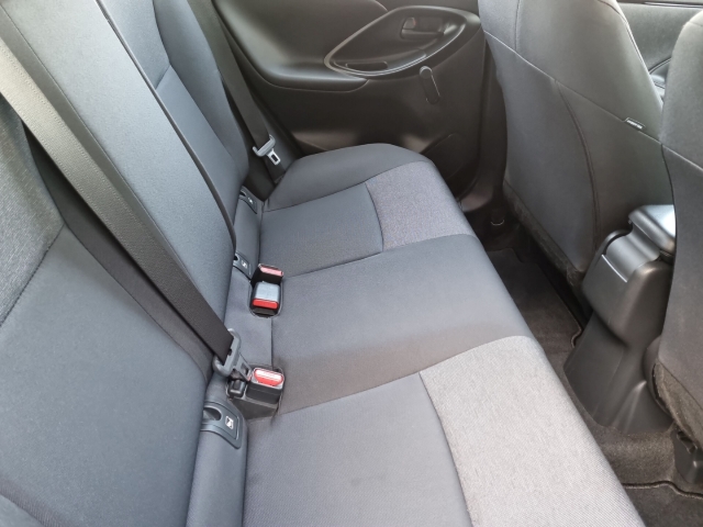 Toyota Yaris 5-deurs Basis