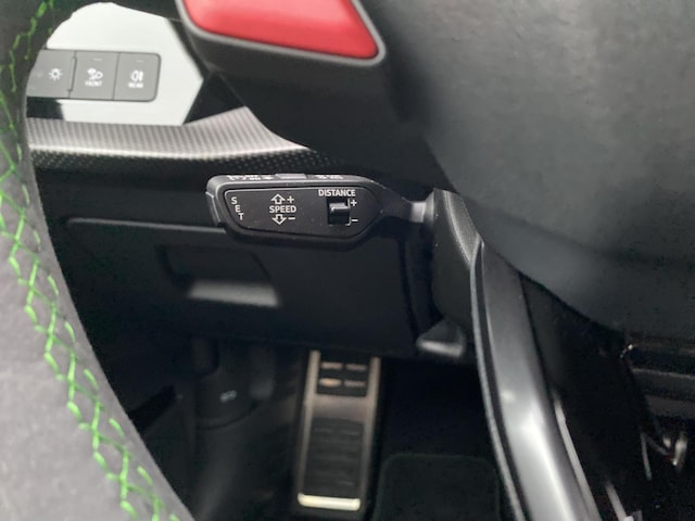 Audi RS3 Quattro S-Tronic Sedan