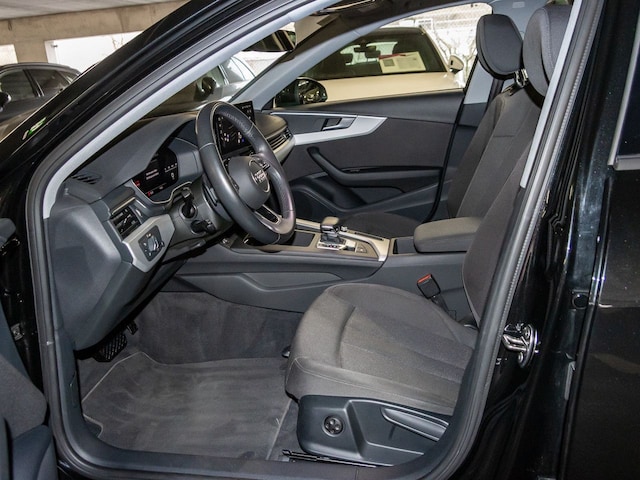 Audi A4 40 TFSI Avant S-Tronic