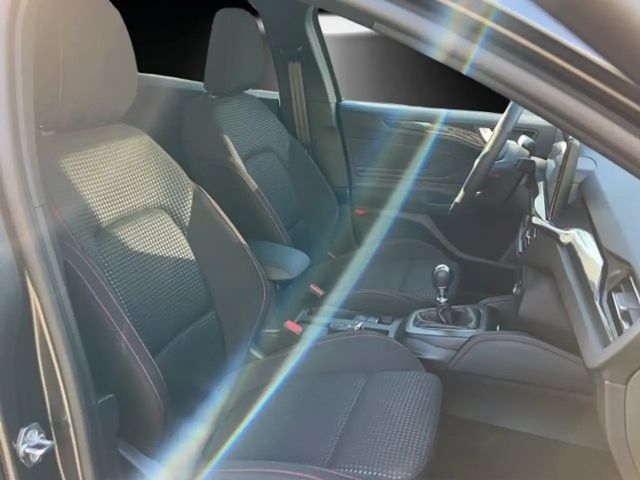 Ford Focus ST Line Wagon