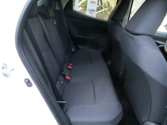 Toyota Yaris Hatchback Hybride Team D