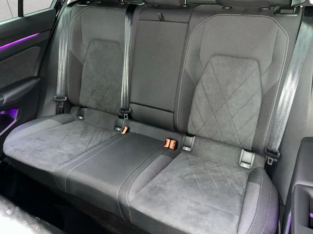 Volkswagen Golf 1.5 eTSI DSG Life