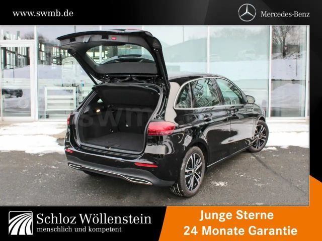 Mercedes-Benz B 180 Progressive