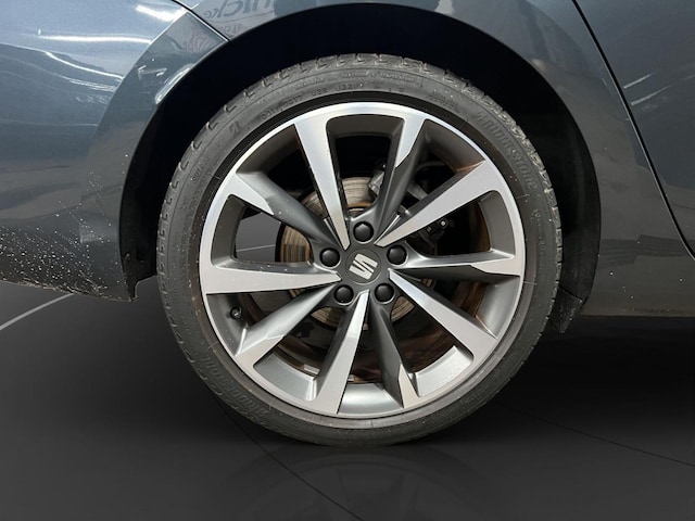 Seat Leon 1.5 eTSI FR-lijn Sportstourer