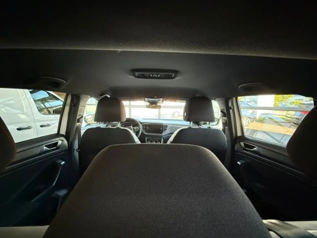 Volkswagen T-Roc DSG Sport