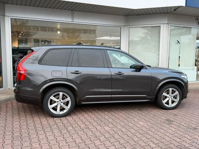Volvo XC90 AWD Dark Plus Recharge T8
