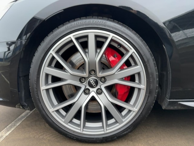 Audi S4 Avant Quattro