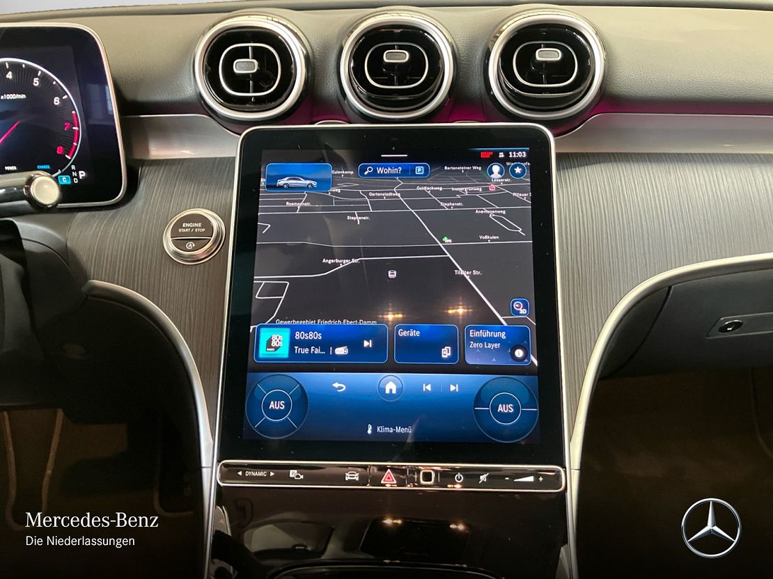 Mercedes-Benz C 180 AVANTGARDE Sedan