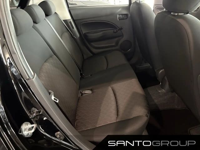 Mitsubishi Space Star Star