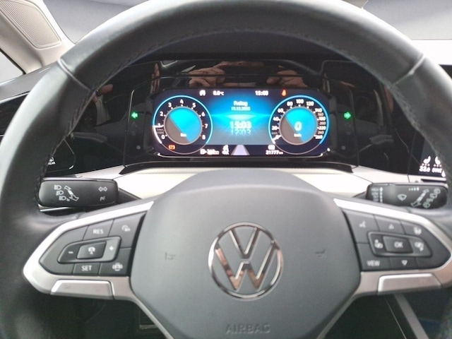 Volkswagen Golf 1.5 TSI Plus