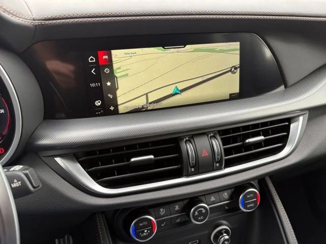 Alfa Romeo Stelvio AT8 Q4