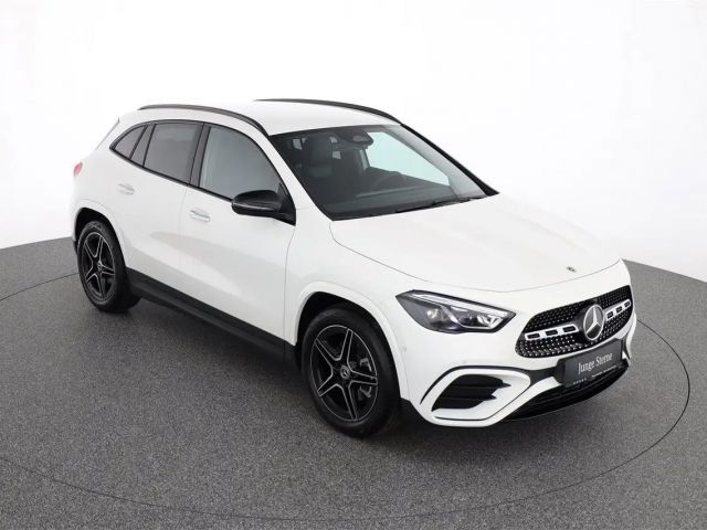 Mercedes-Benz GLA 200 4MATIC AMG Line GLA 200 d