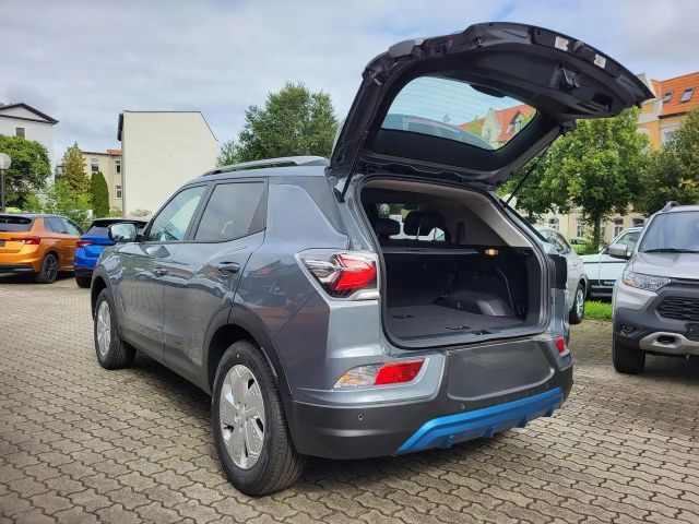 SsangYong Korando eMotion TITANIUM+ACC+LED+VERKEHRSZEICHEN