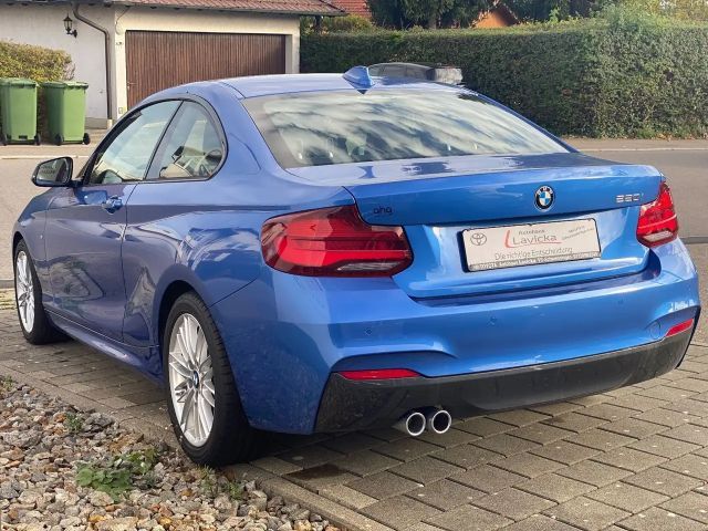 BMW 220 220i Coupé M-Sport