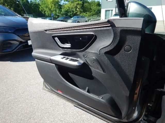 Mercedes-Benz EQE 350 Electric Art Sedan