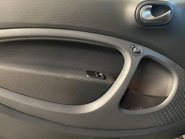 Smart EQ fortwo EQ fortwo LED Panorama Kamera Sitzheizung ... BC