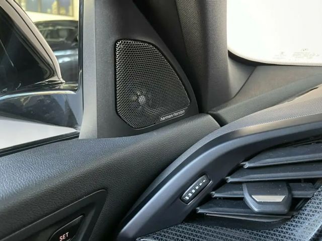 BMW 120 120d Sedan xDrive