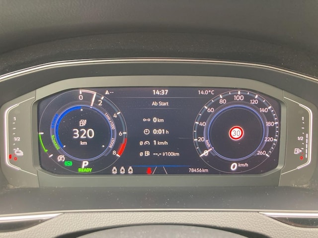 Volkswagen Passat GTE IQ.Drive Variant