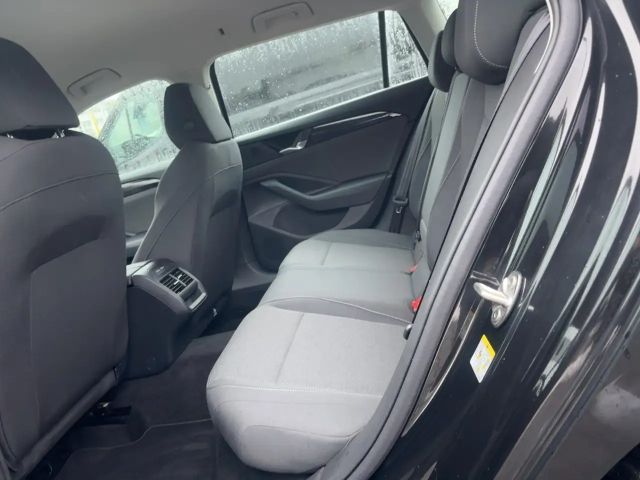 Volkswagen Passat 1.5 eTSI Variant