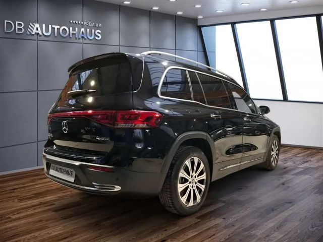 Mercedes-Benz EQB 300 4MATIC