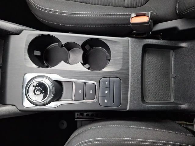 Ford Kuga Hybrid Titanium