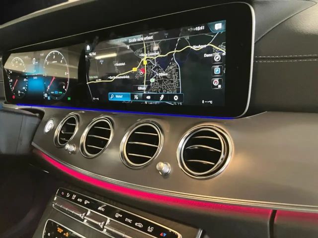 Mercedes-Benz E 220 AMG Line E 220 d Estate