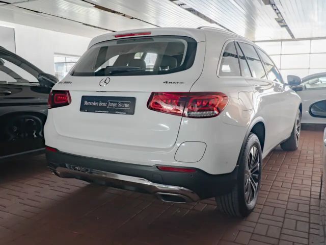 Mercedes-Benz GLC 300 4MATIC GLC 300 e