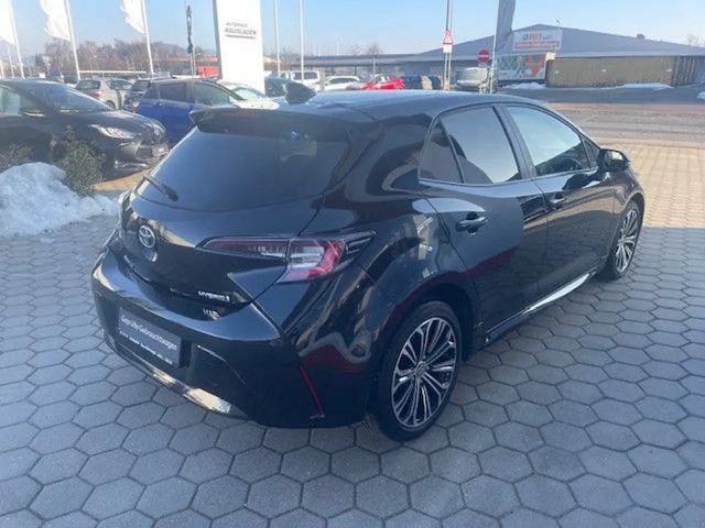 Toyota Corolla Hybride Team D