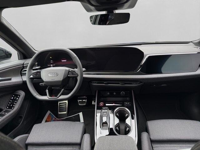 Audi A6 Avant Quattro S-Tronic
