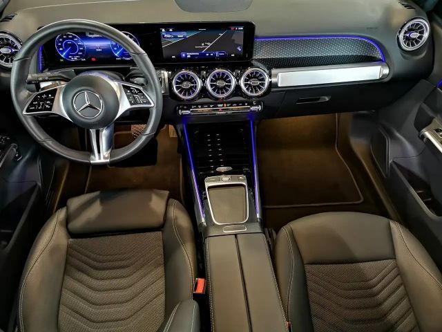 Mercedes-Benz EQB 300 4MATIC Progressive